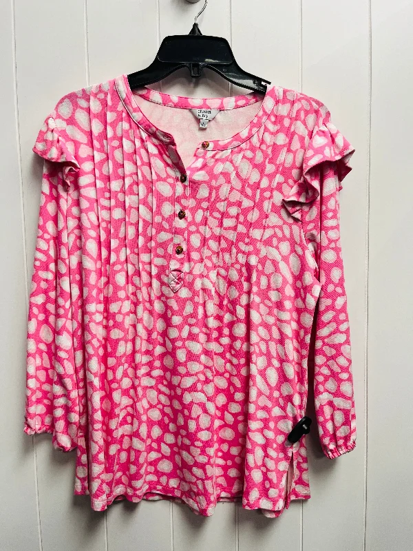 Top Long Sleeve By Crown And Ivy In Pink, Size: L