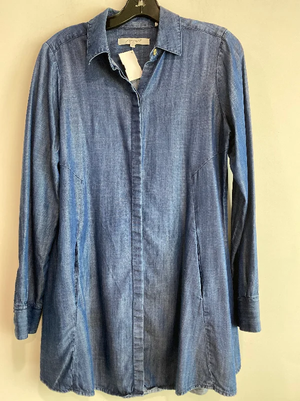 Top Long Sleeve By Foxcroft In Blue, Size: Xs