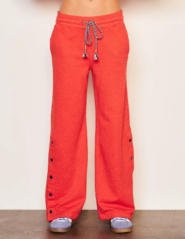 Sundry Snap Lounge Pant in Flare Red