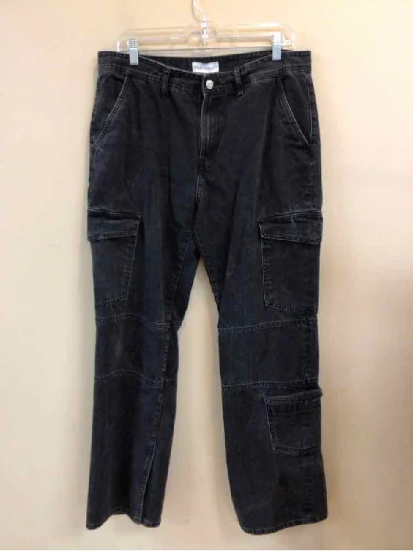 ZARA SIZE 12 Ladies PANTS