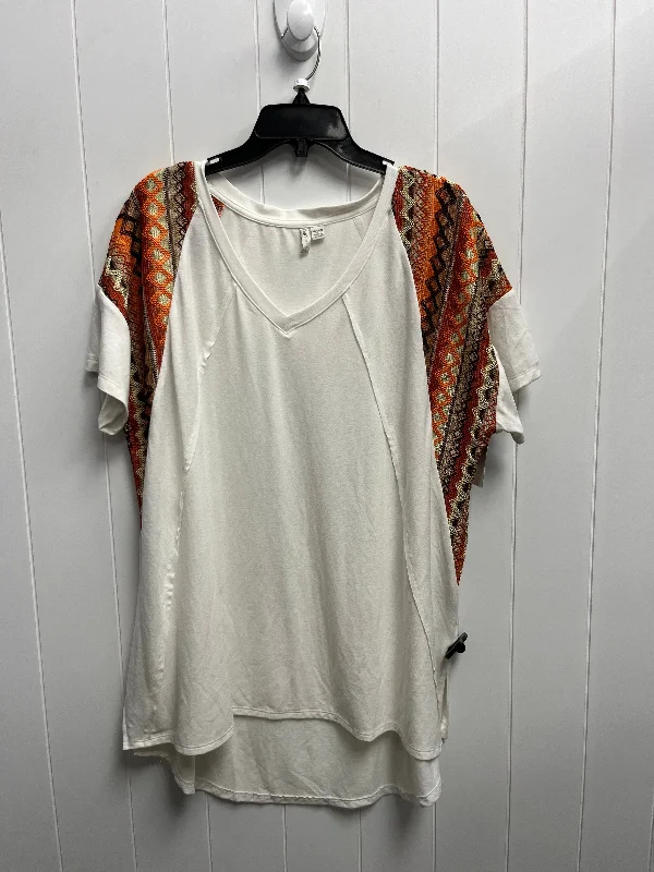 Top Short Sleeve By Cato In Orange, Size: 18