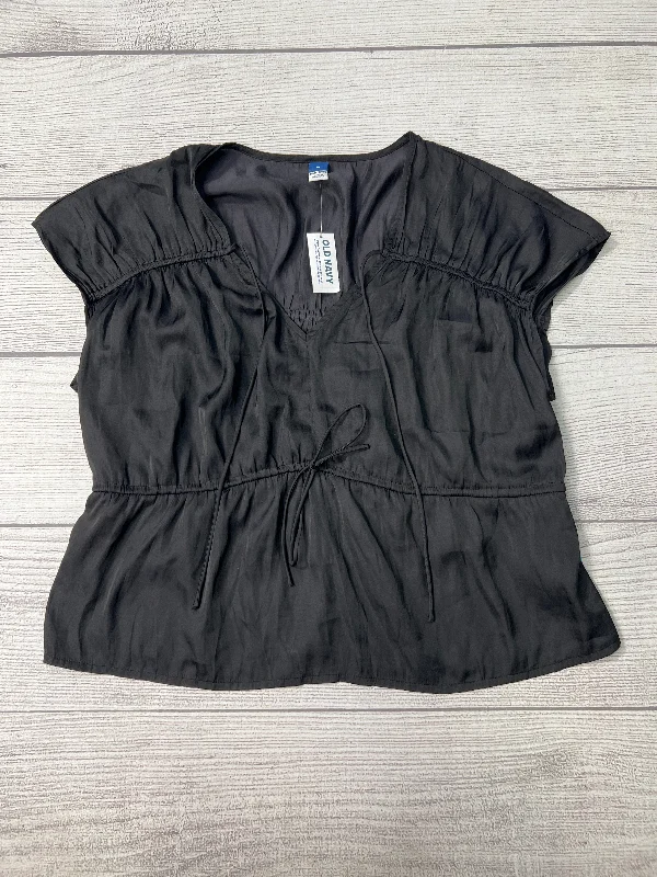 Top Short Sleeve By Old Navy In Black, Size: M